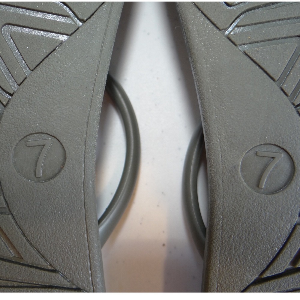 Toe Sandals Slate Grey Recovery Flip Flops‎ Womens Size 7 - Picture 4 of 7
